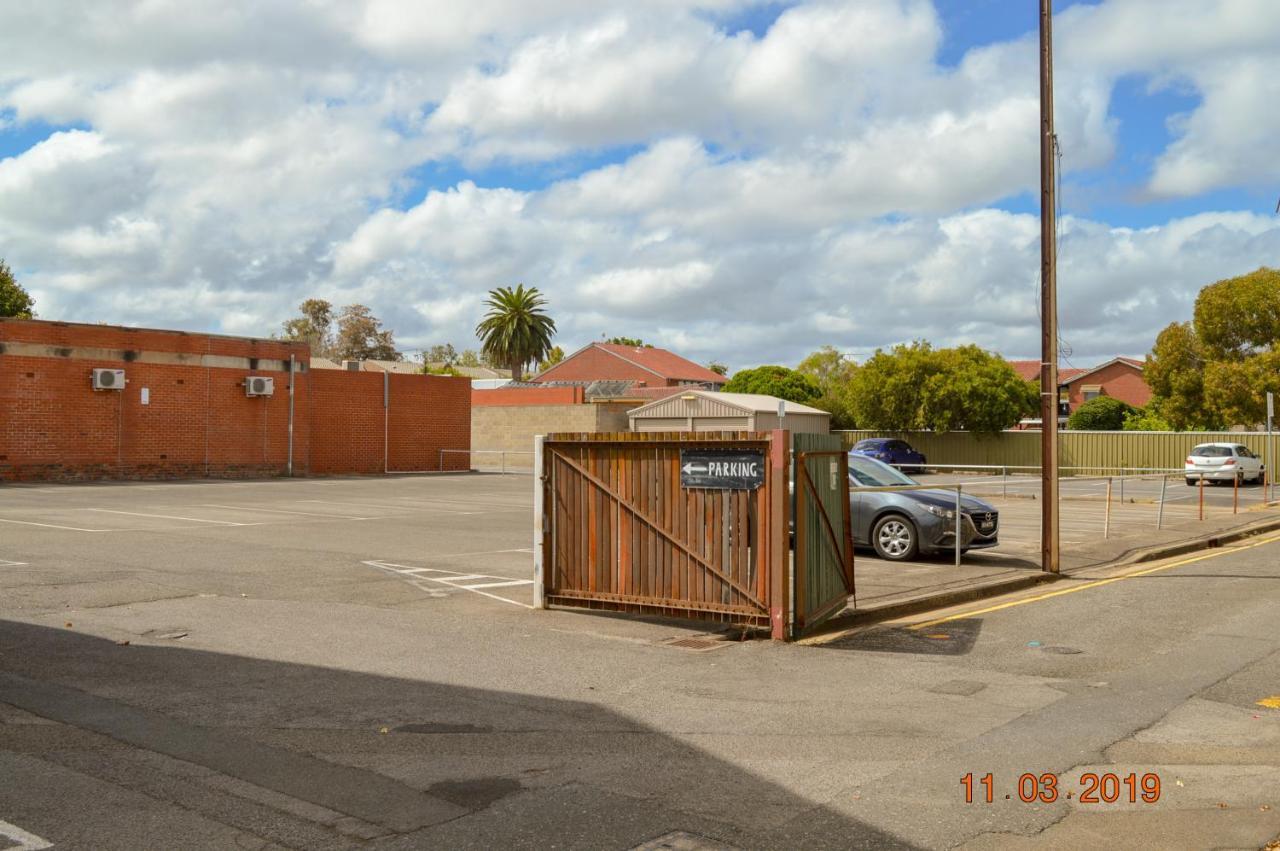 North Adelaide Lodge Exterior foto